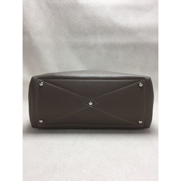 Hermes Victoria Leather Tourillon Clemence Handbag - Picture 4 of 6